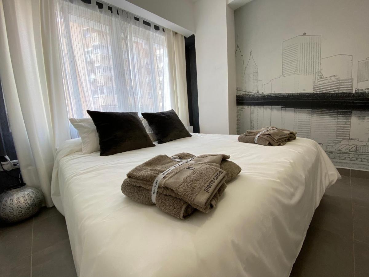 Playa Sol Y Centro Historico Apartment Malaga Bagian luar foto